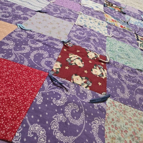 Vtg Purple- Homemade Patchwork Baby Quilt 30.5in X 35.5in - Picture 2 of 10